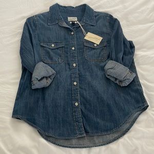 Universal Tread button down jean shirt